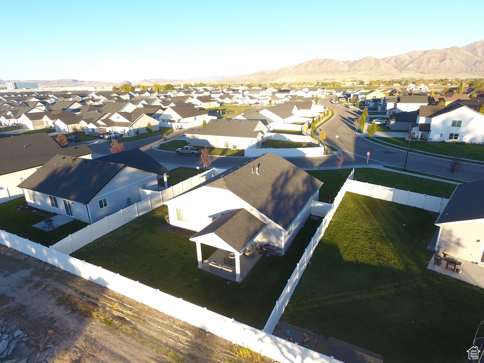 main property photo 18