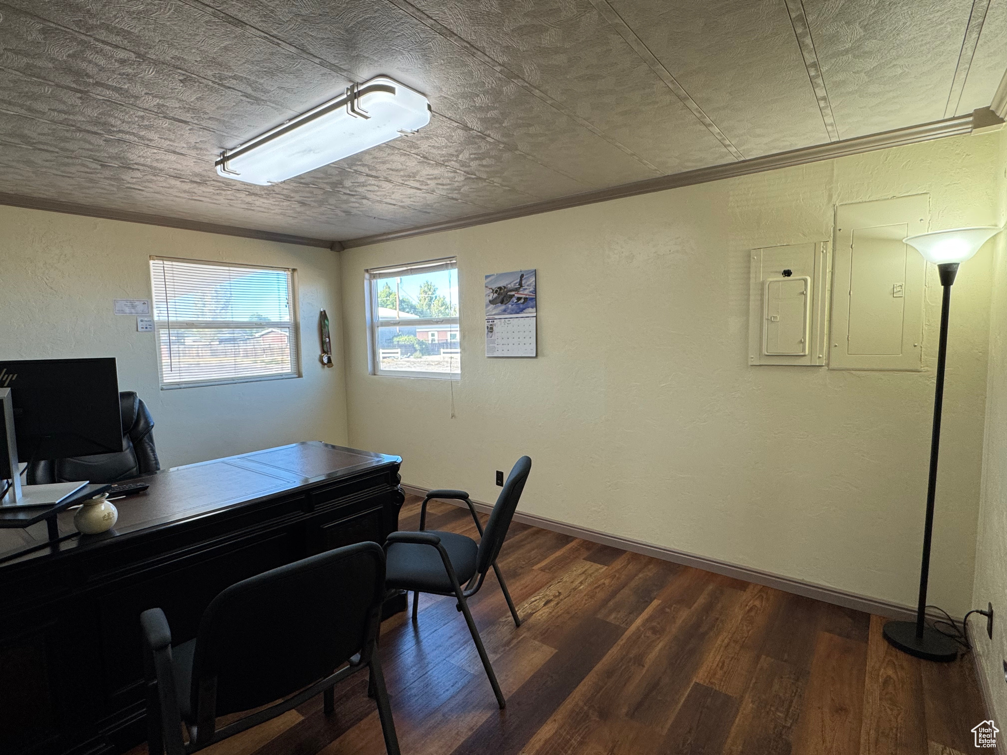main property photo 10
