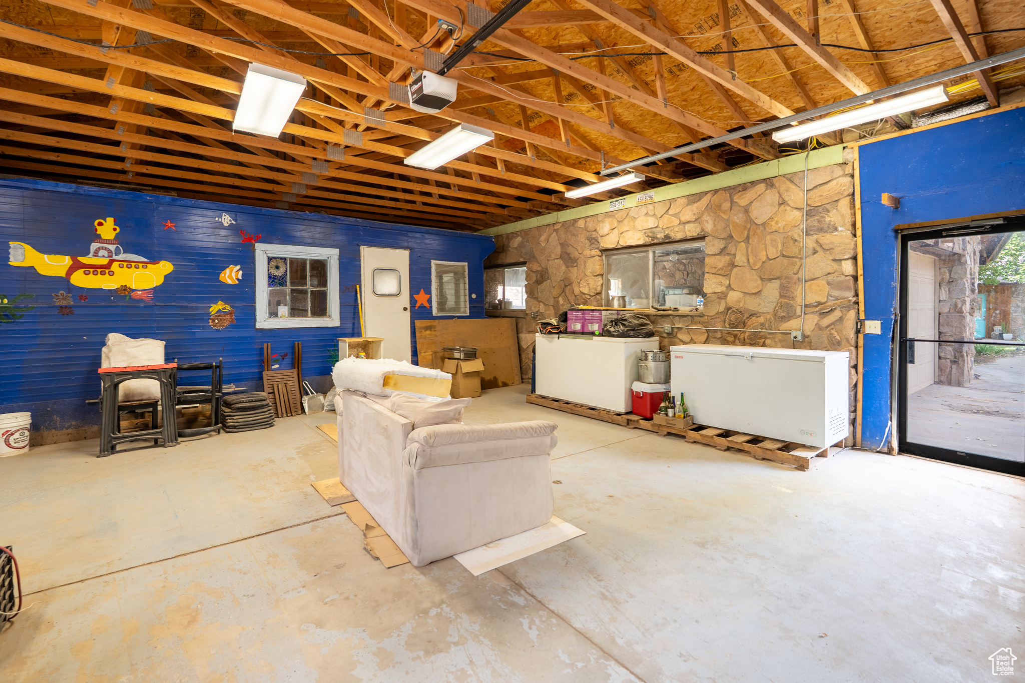 main property photo 42