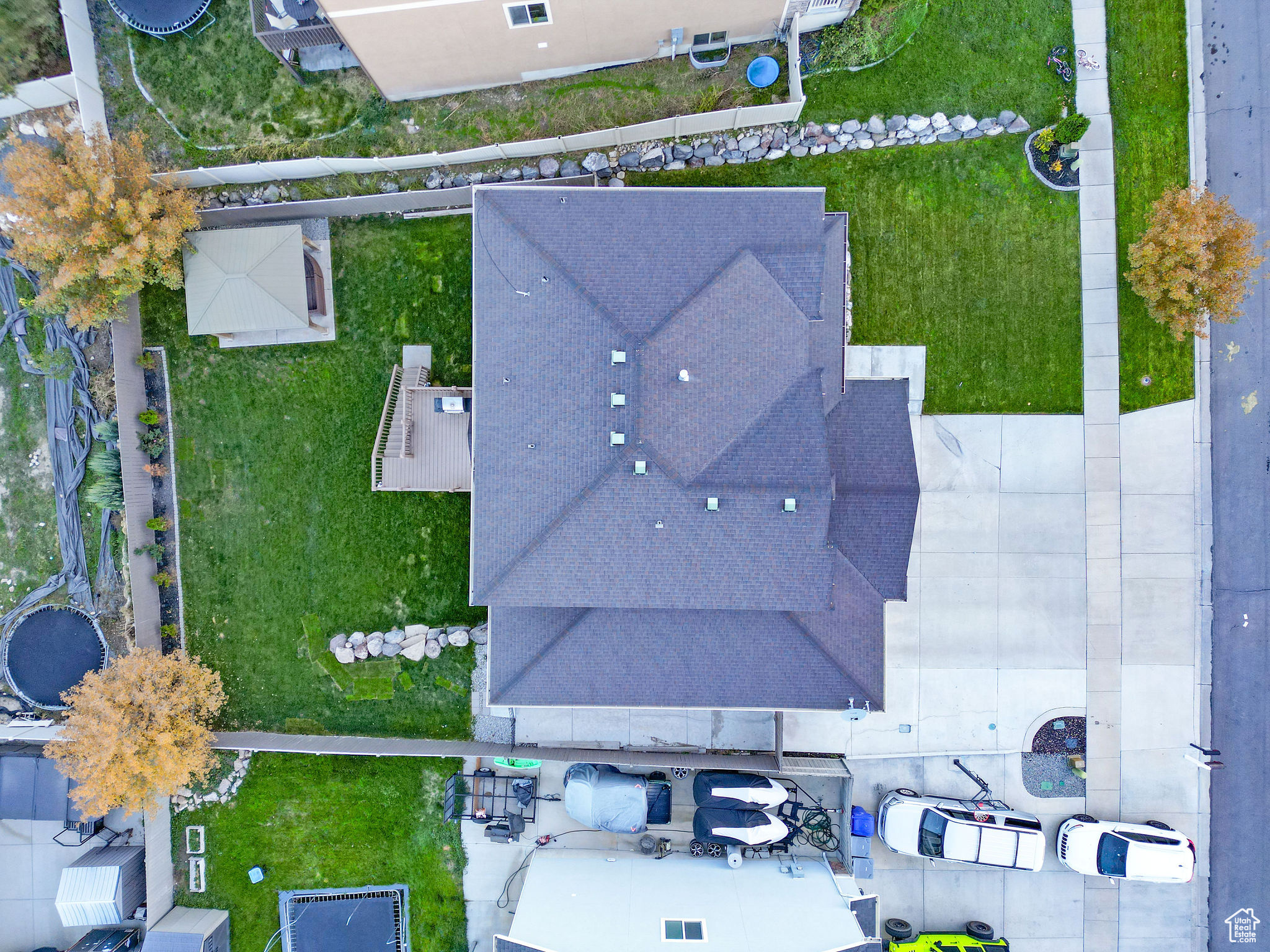 main property photo 44