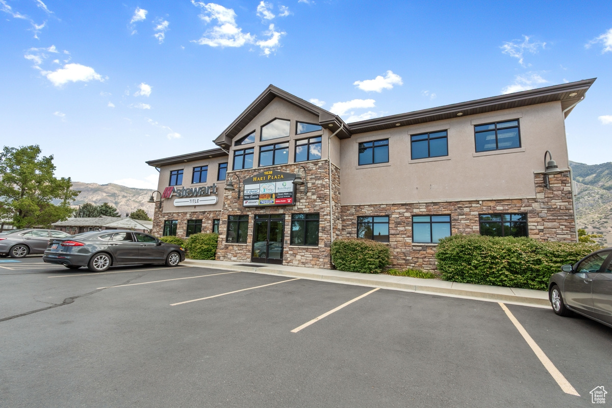 main property photo 75