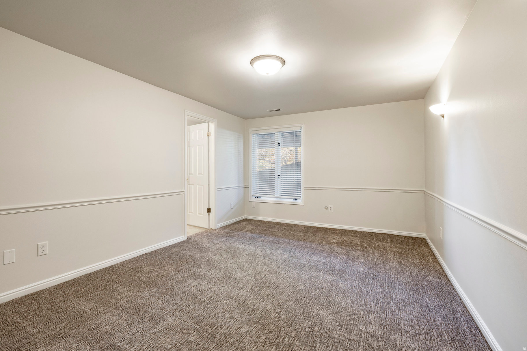 main property photo 64
