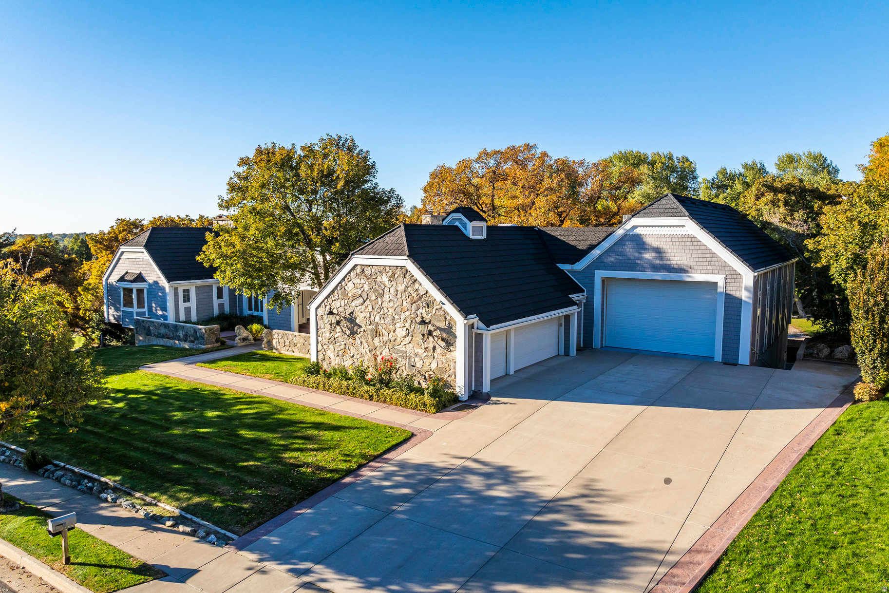 main property photo 85