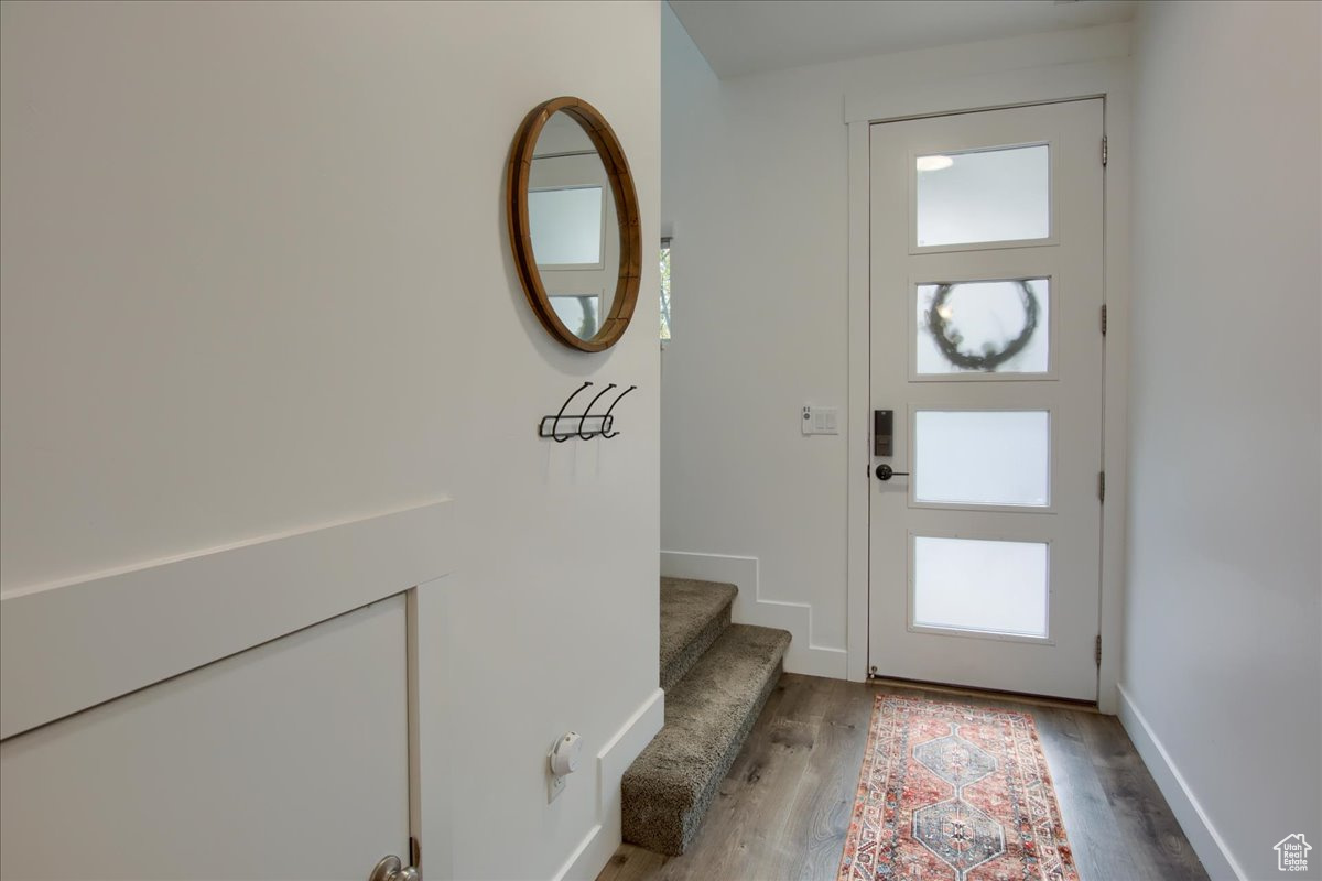 property viewer photo 2