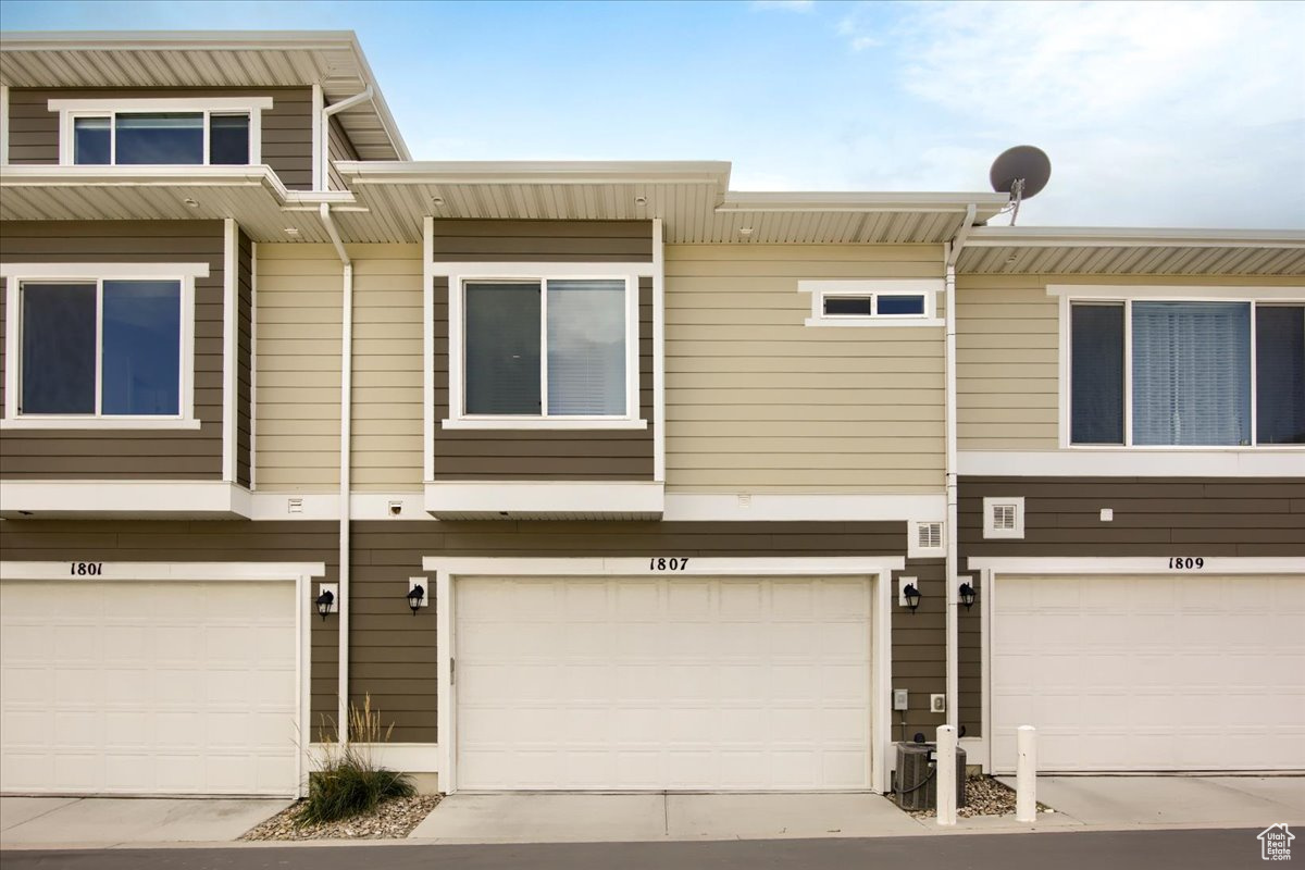 property viewer photo 20