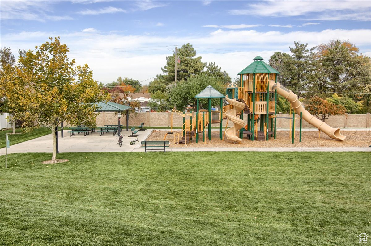 property viewer photo 22