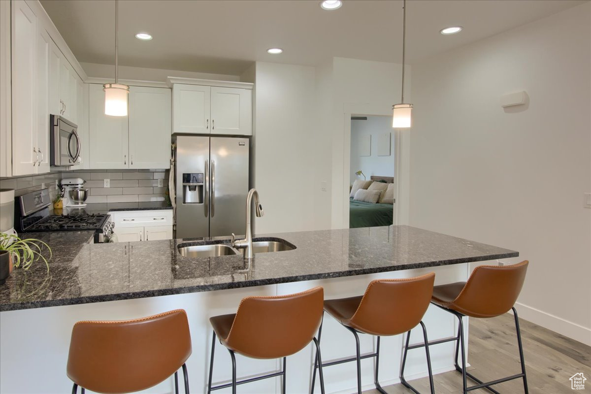 property viewer photo 8