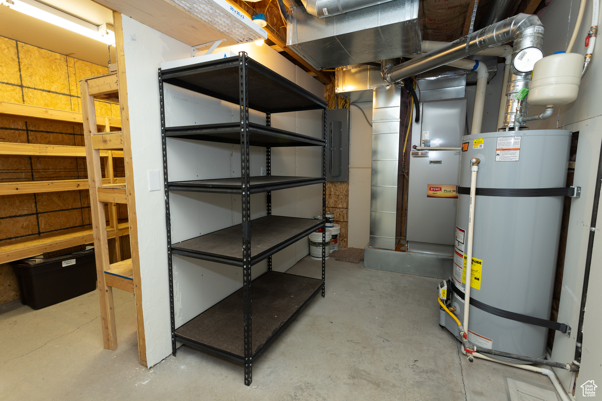 main property photo 49