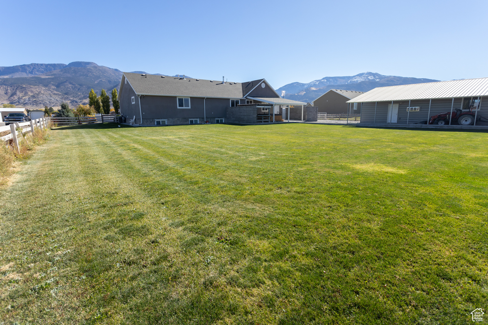 main property photo 59