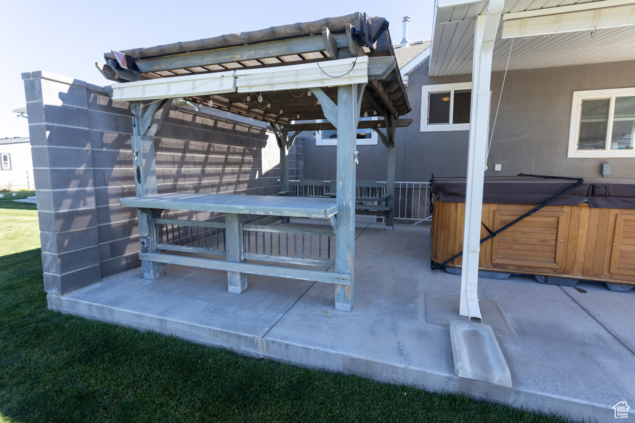 main property photo 70