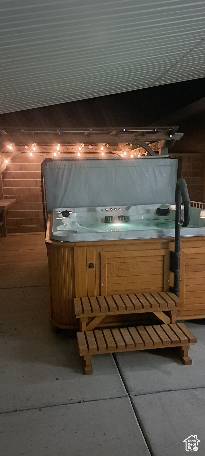 main property photo 81