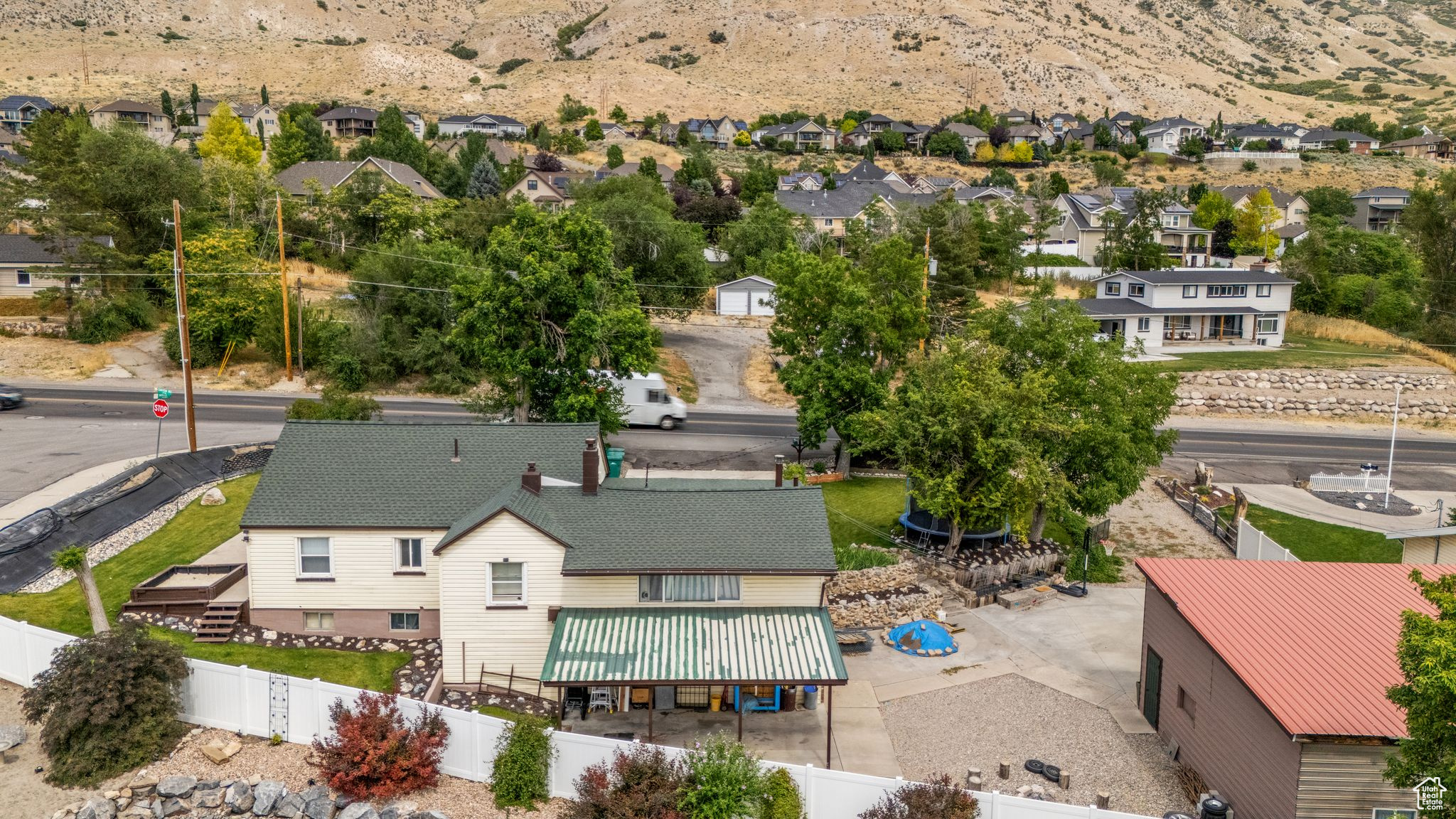 main property photo 7
