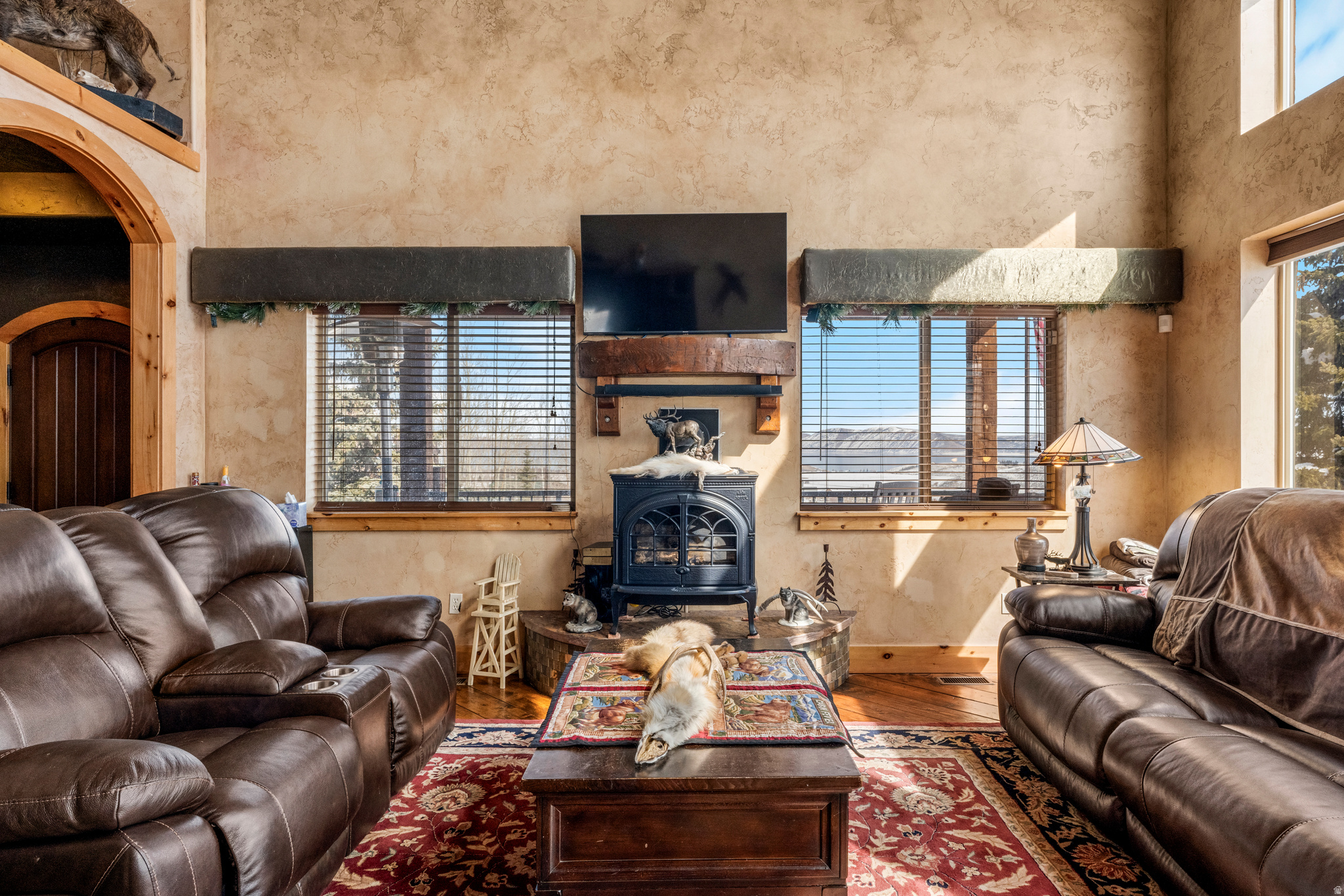 main property photo 47