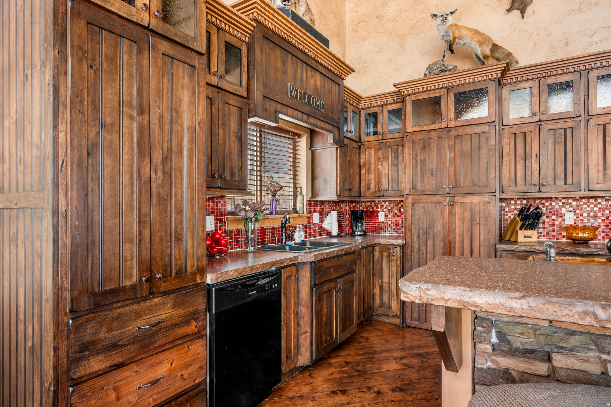 main property photo 53