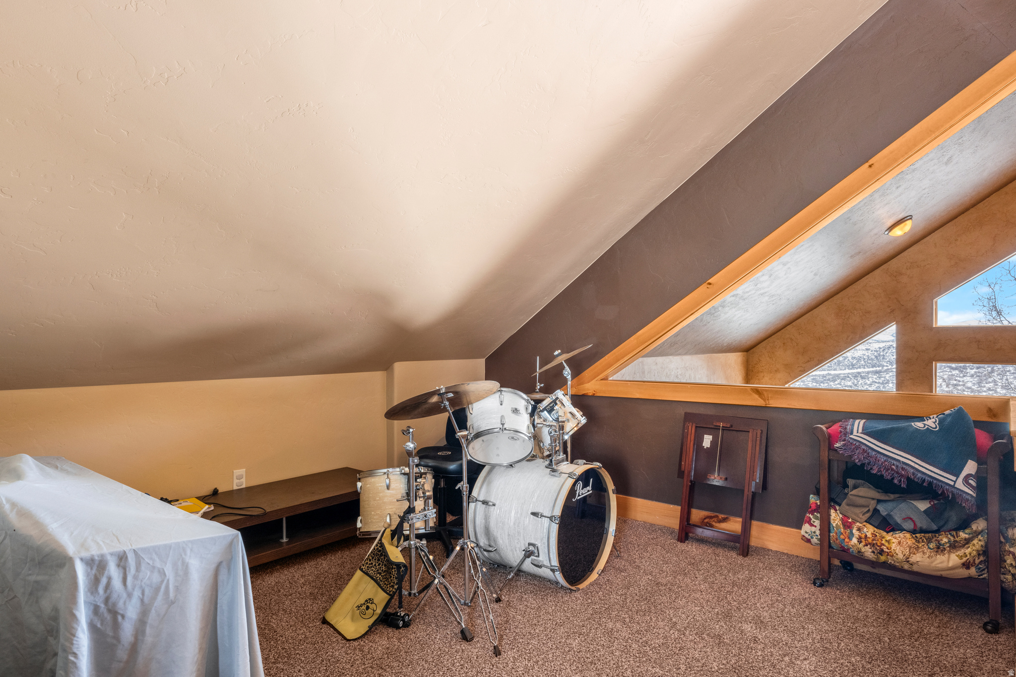 main property photo 65