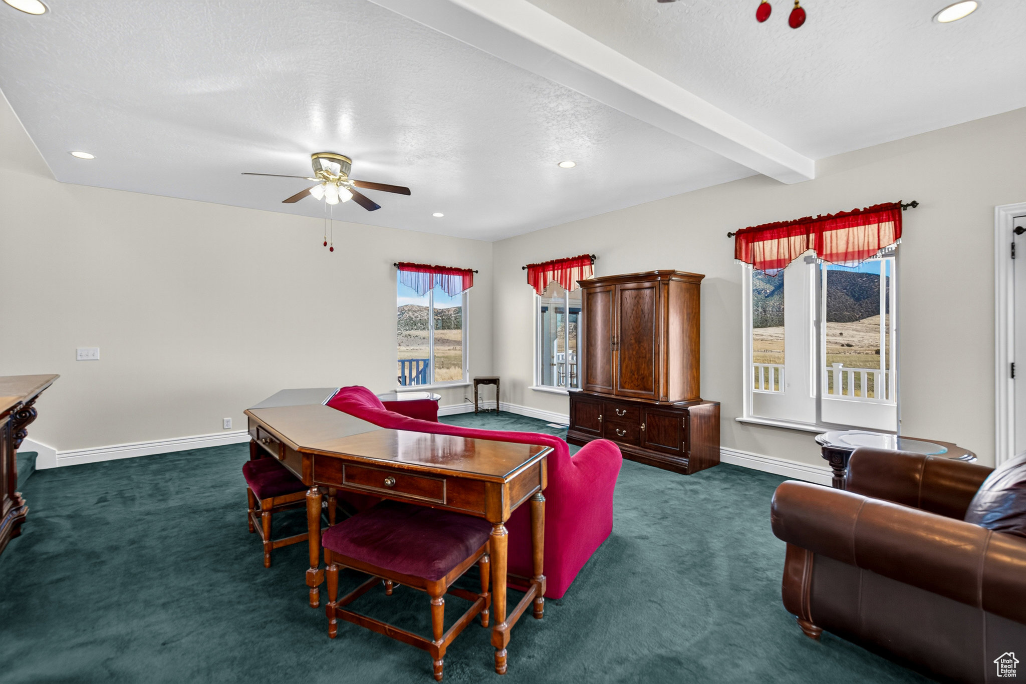 main property photo 19