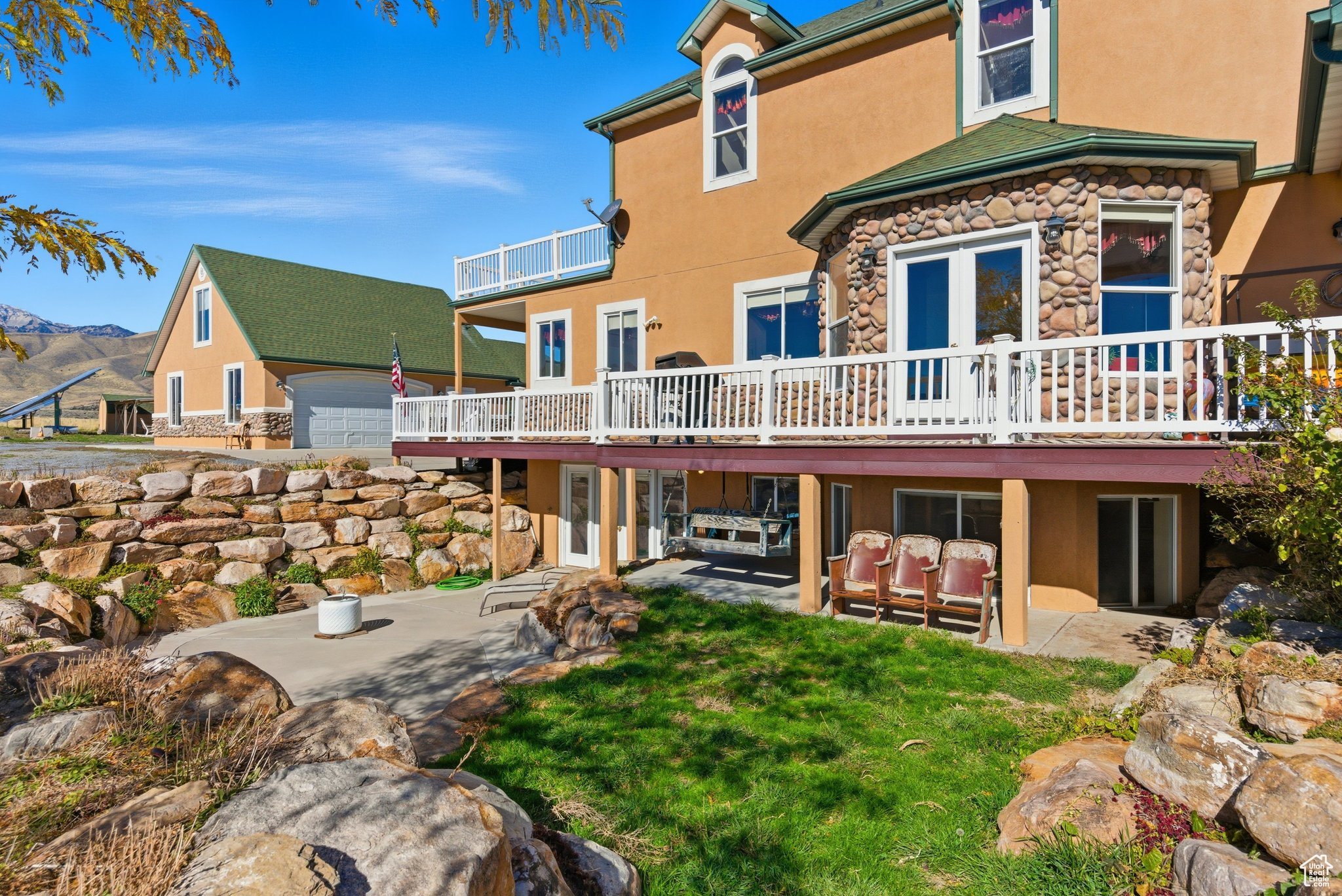 main property photo 56