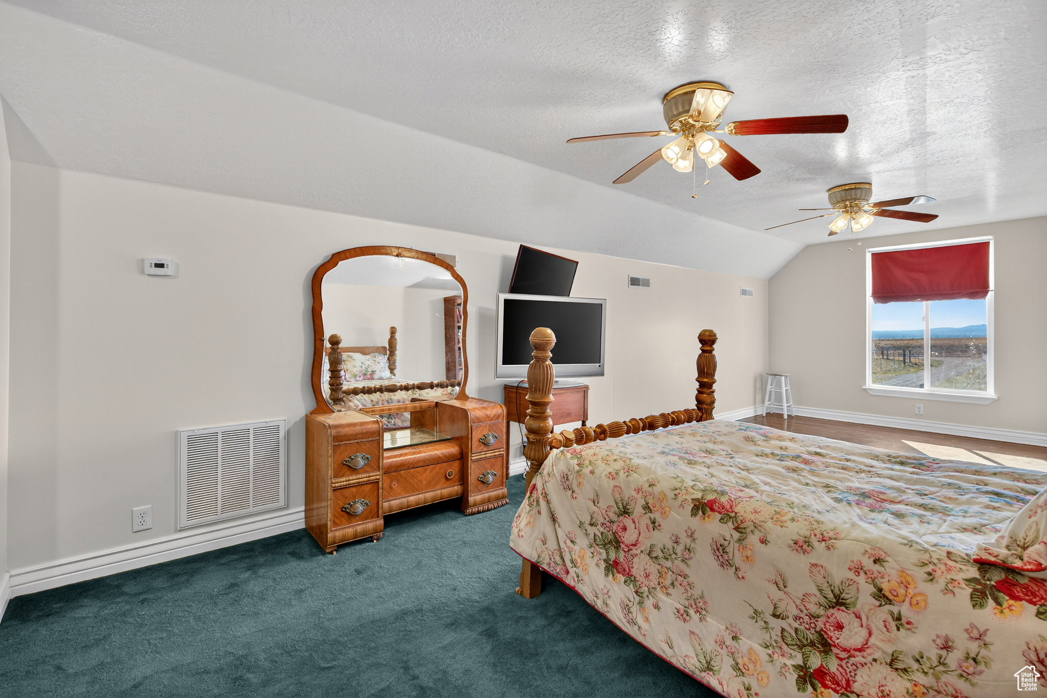 main property photo 70