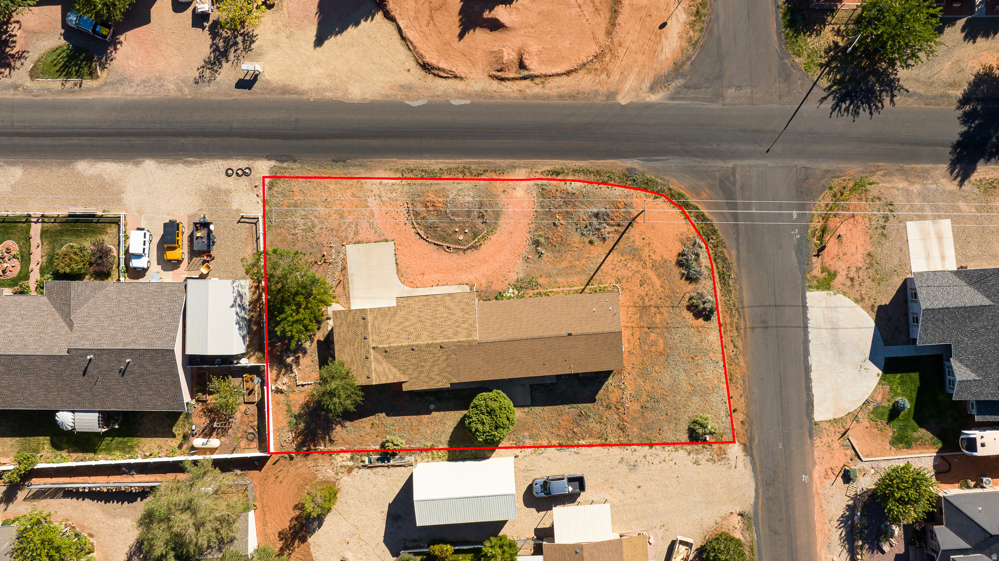main property photo 27
