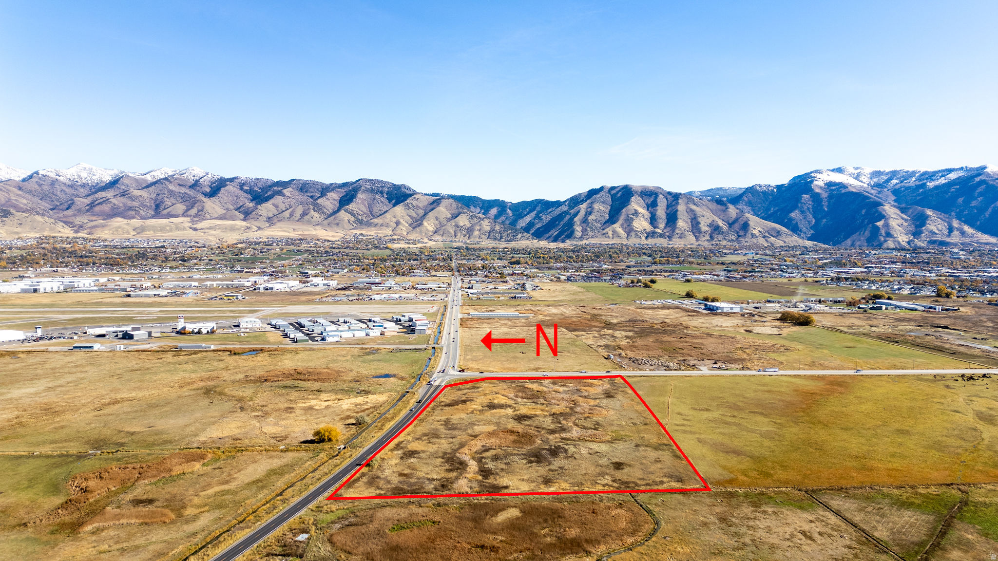 main property photo 4