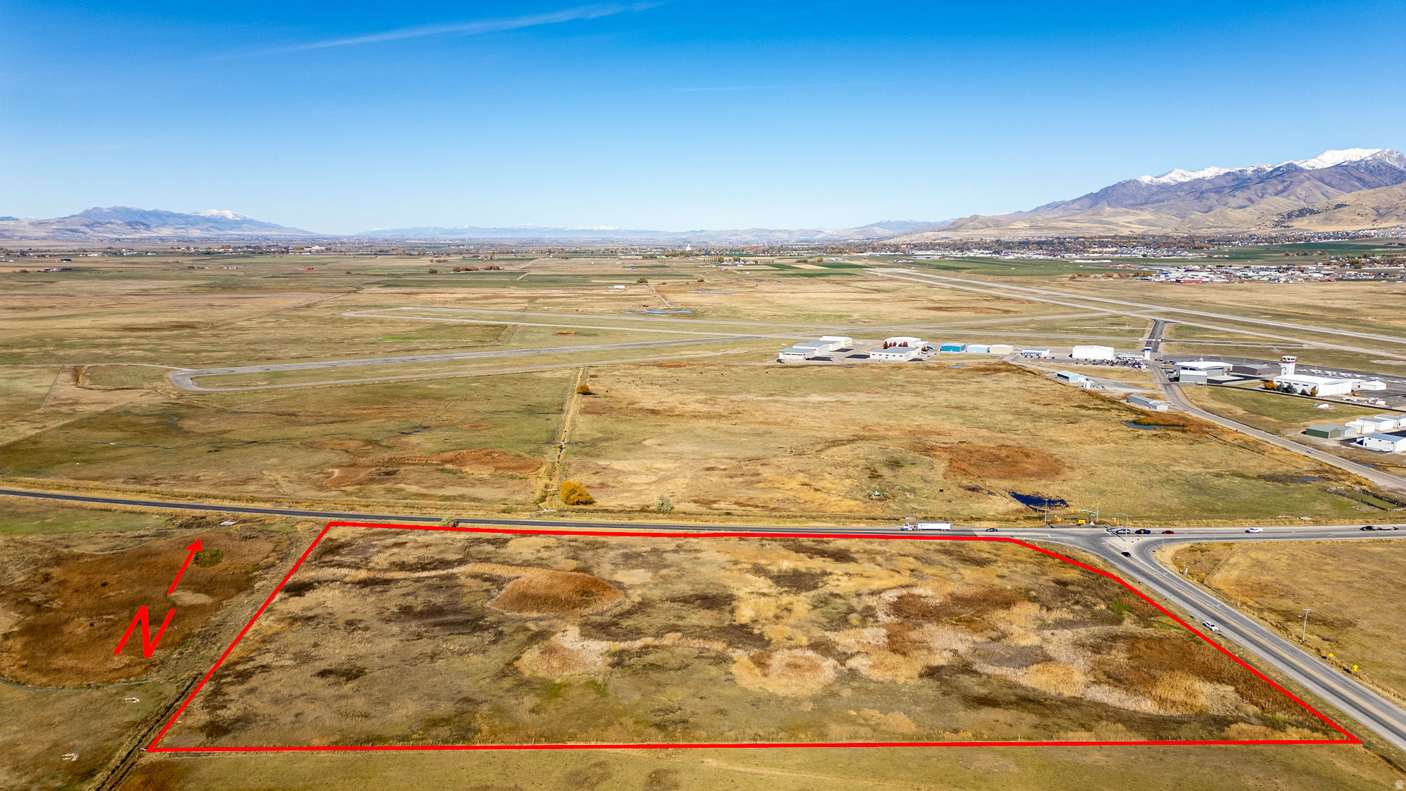main property photo 5