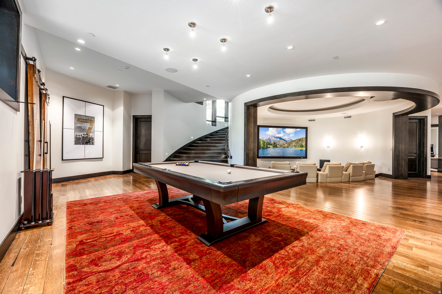main property photo 54
