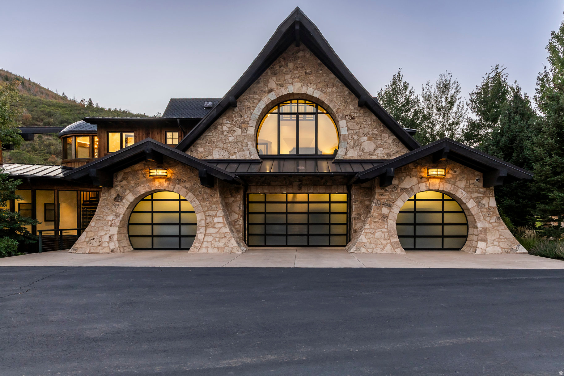 main property photo 99