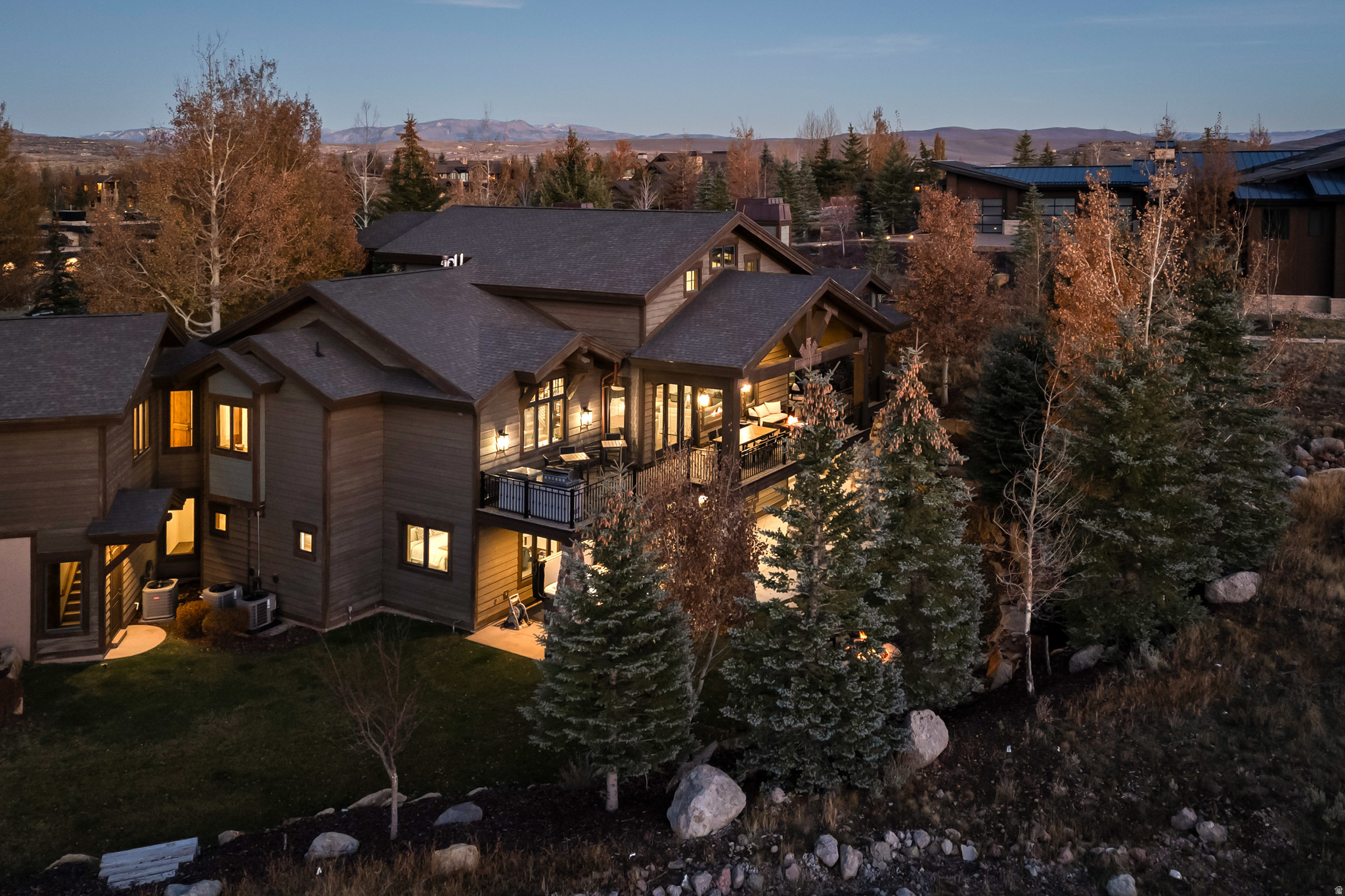 main property photo 47