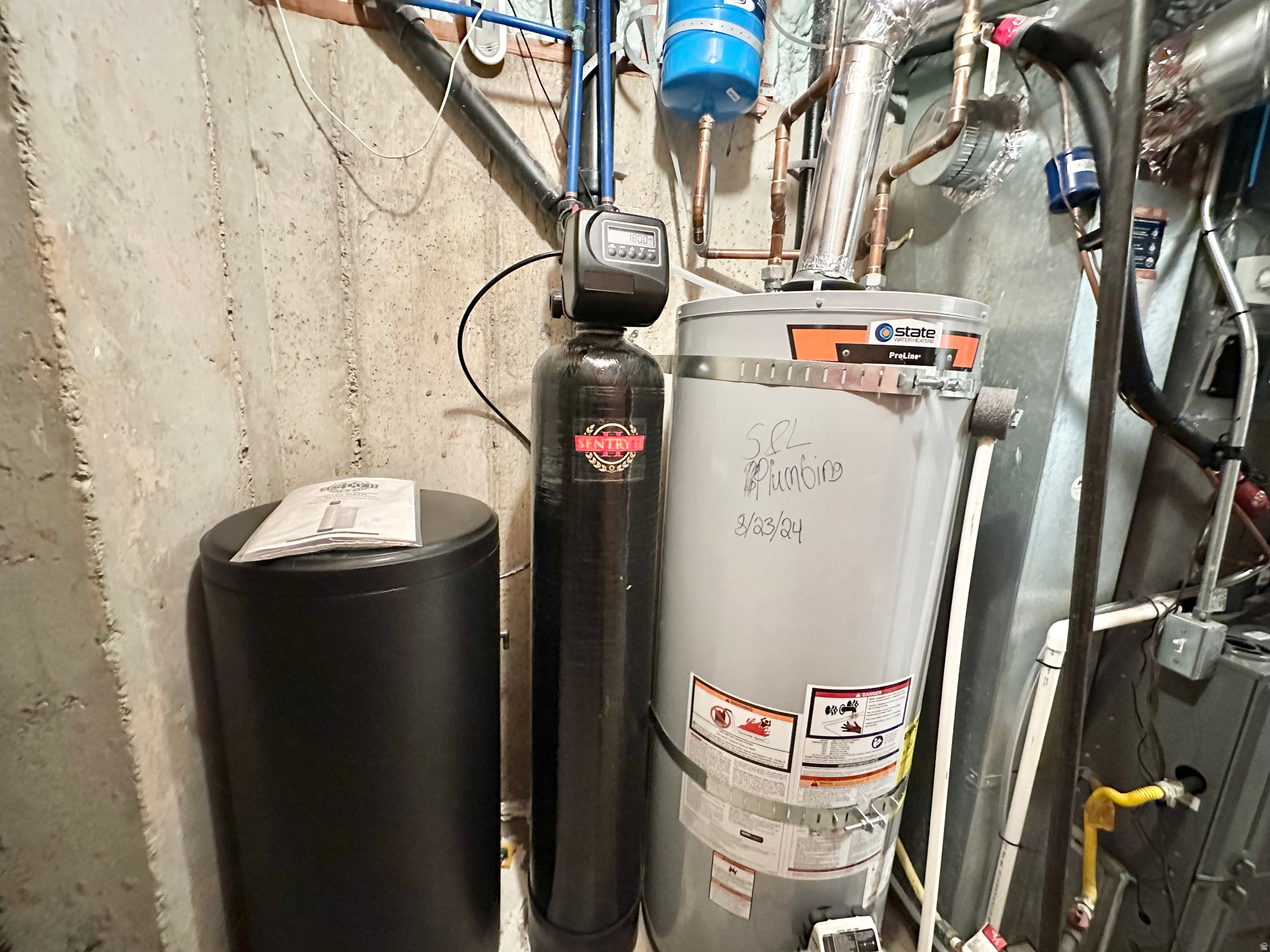 main property photo 20