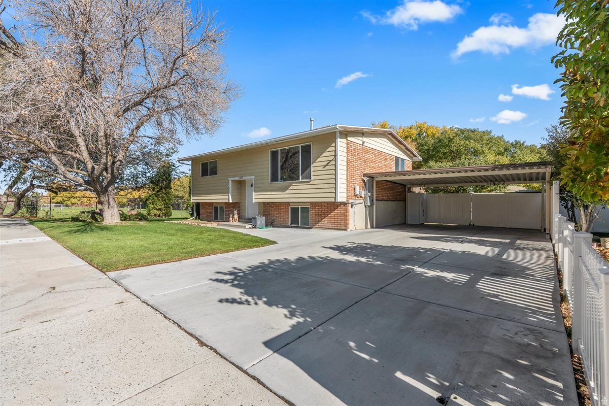 property viewer photo 2