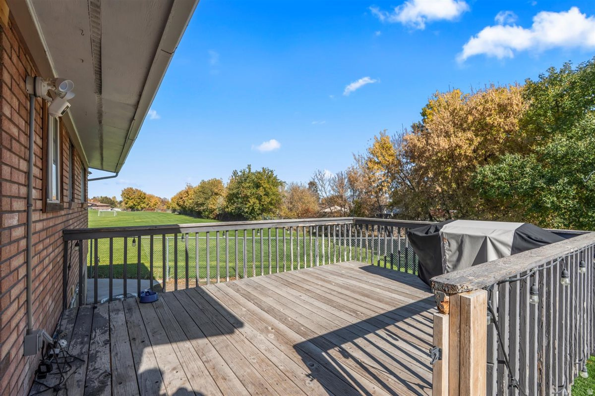 property viewer photo 35