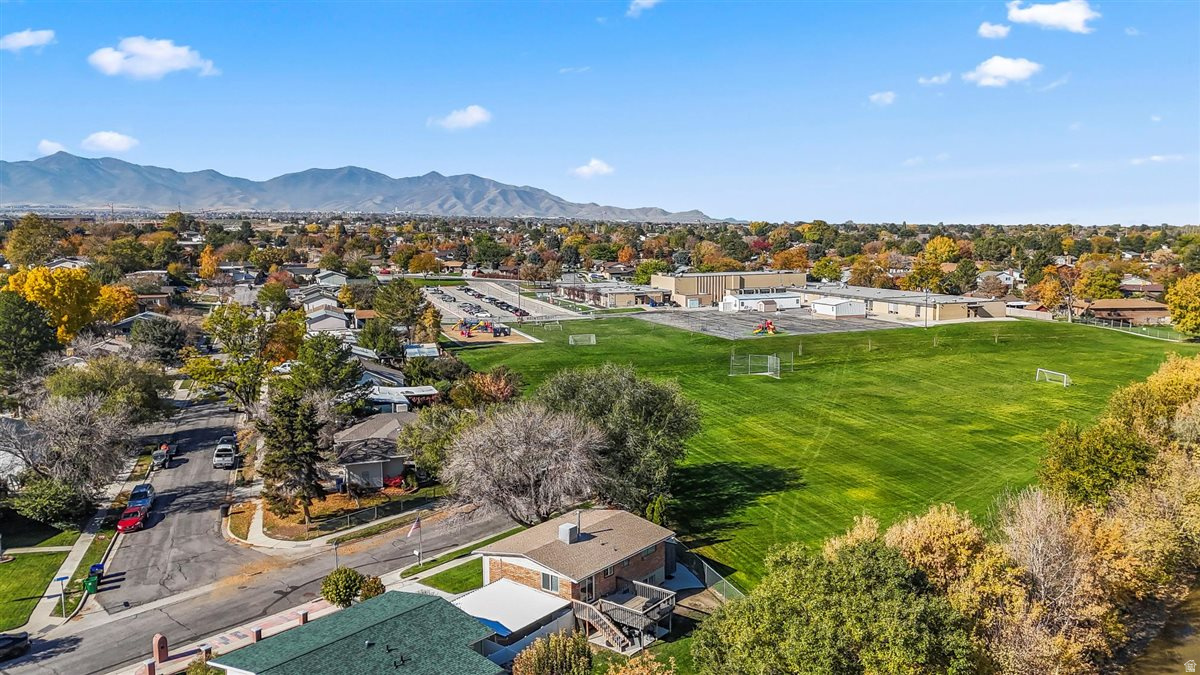 property viewer photo 49