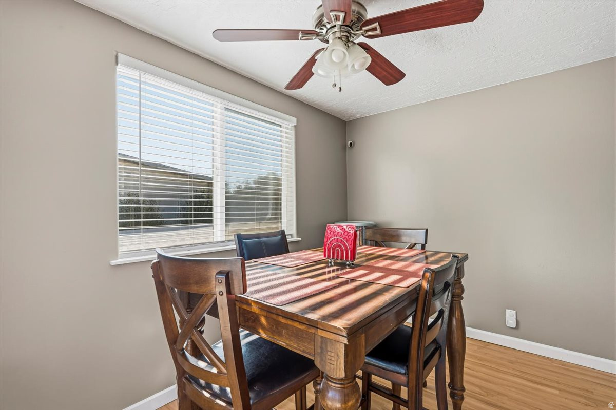 property viewer photo 7