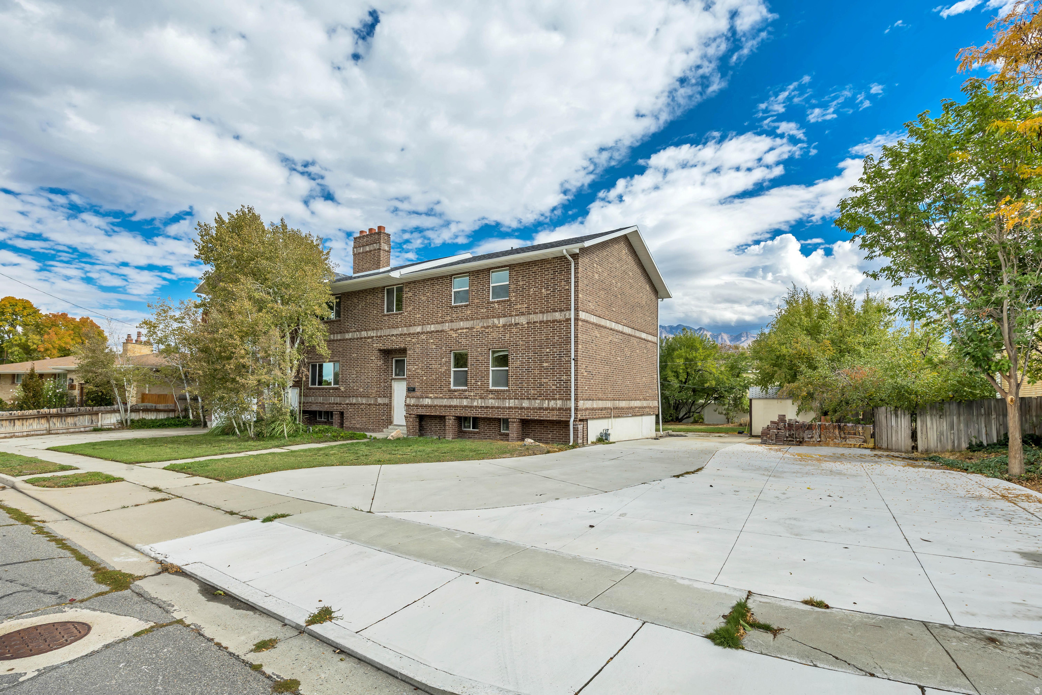 main property photo 21