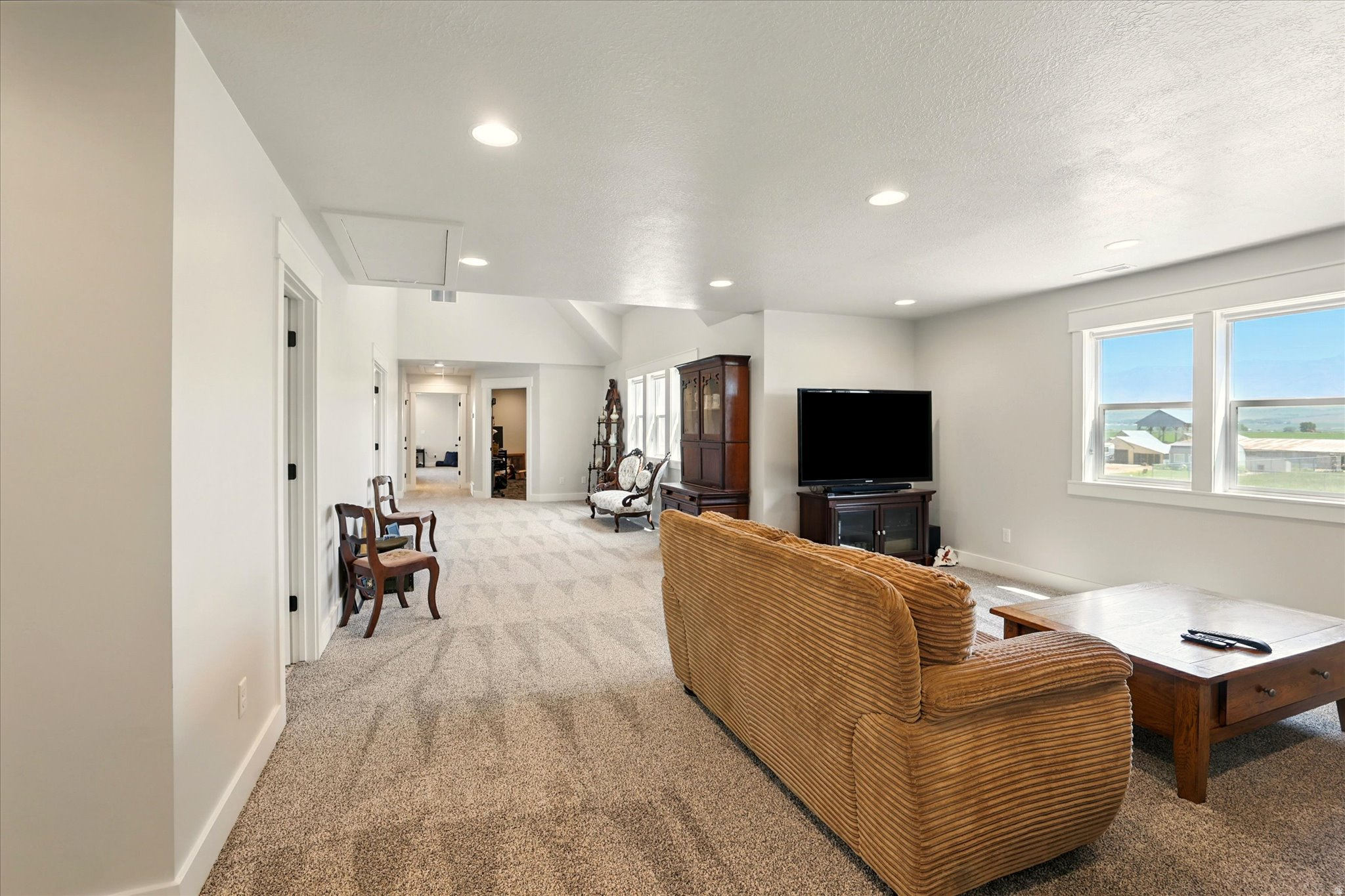 main property photo 91