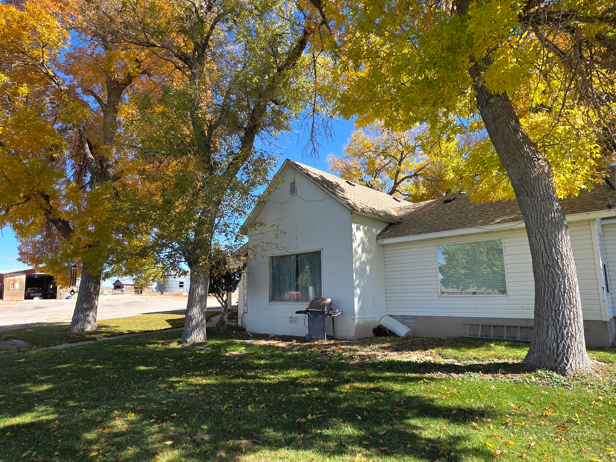 main property photo 57