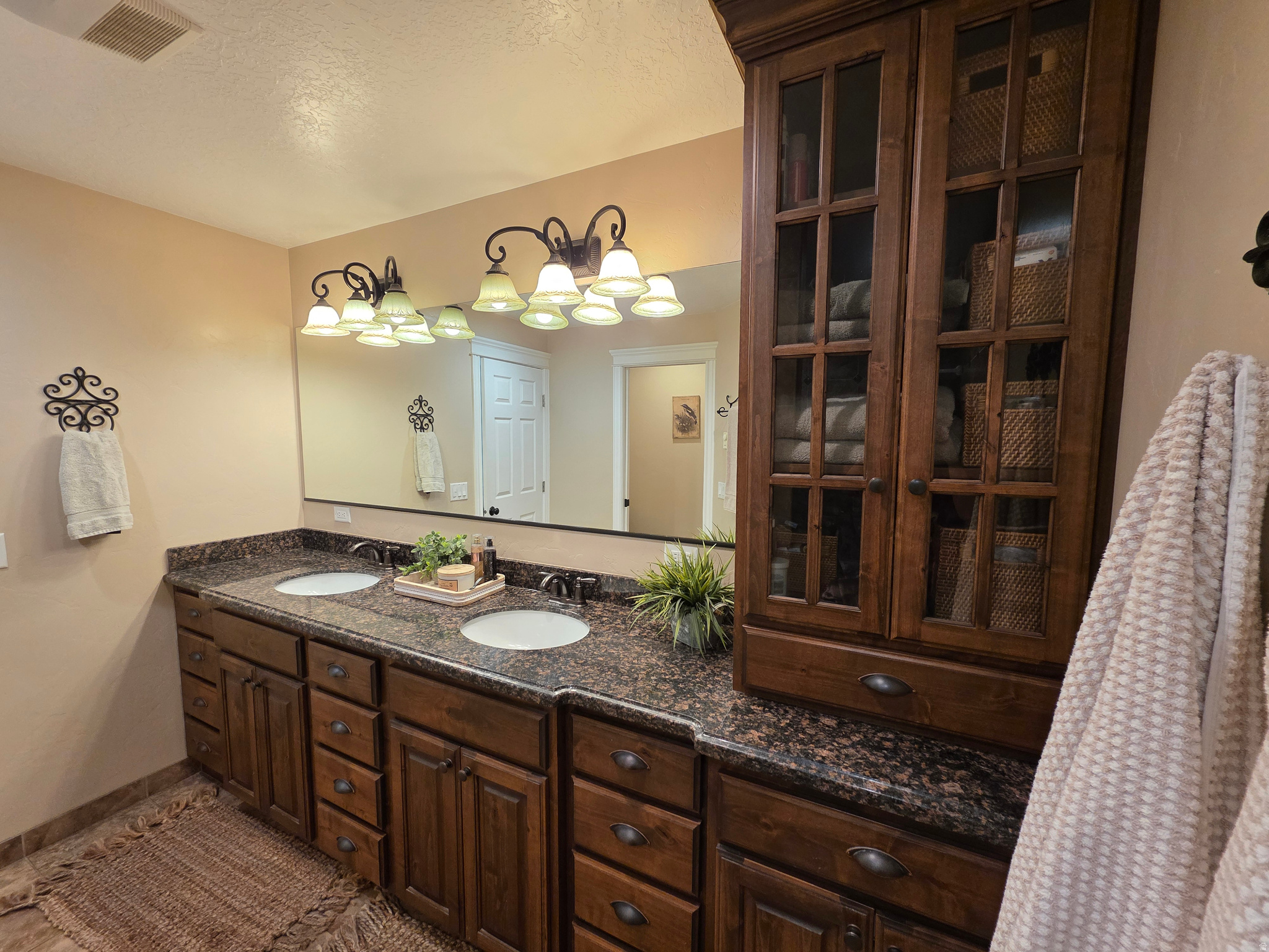 main property photo 62