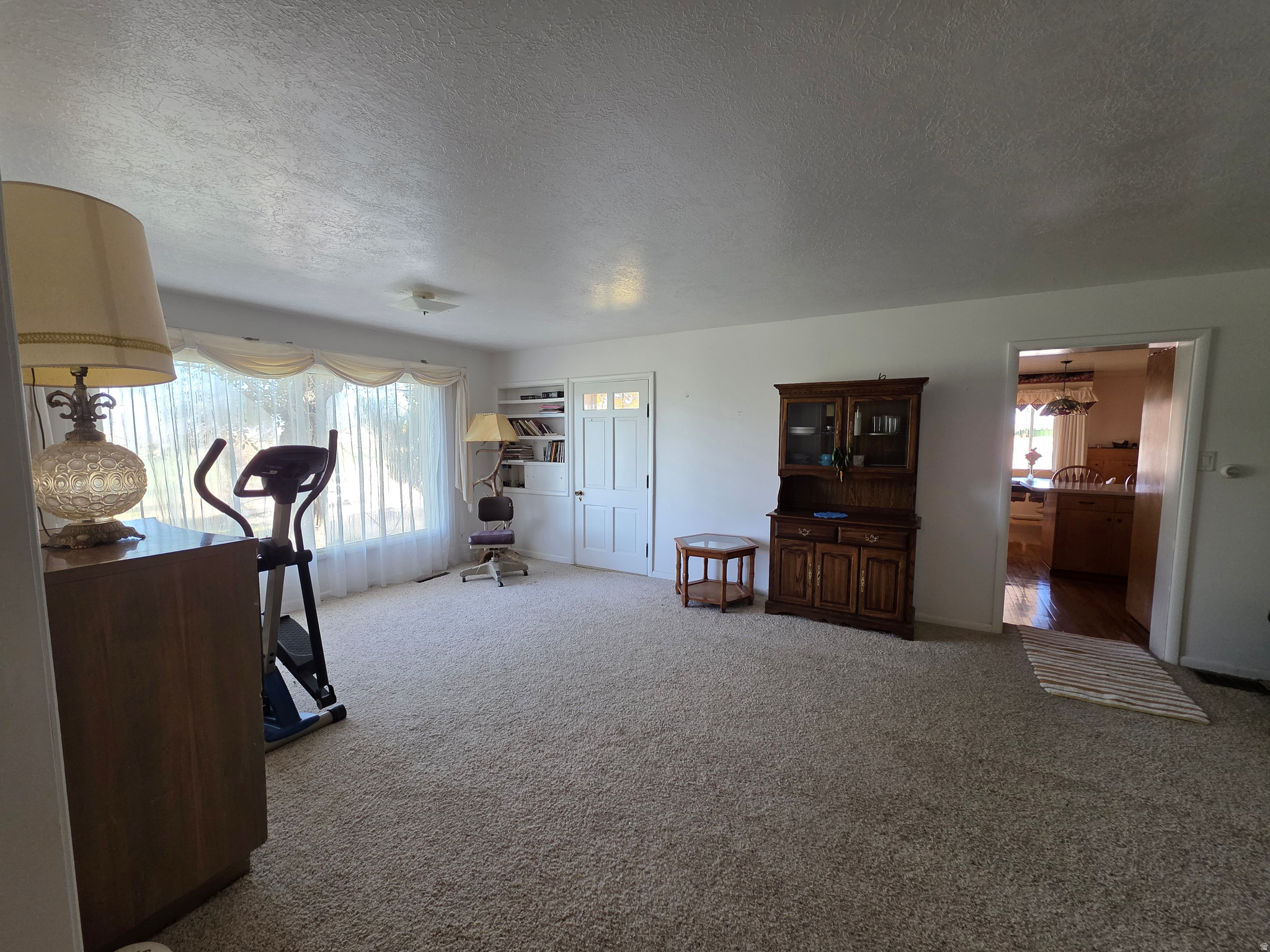 main property photo 75
