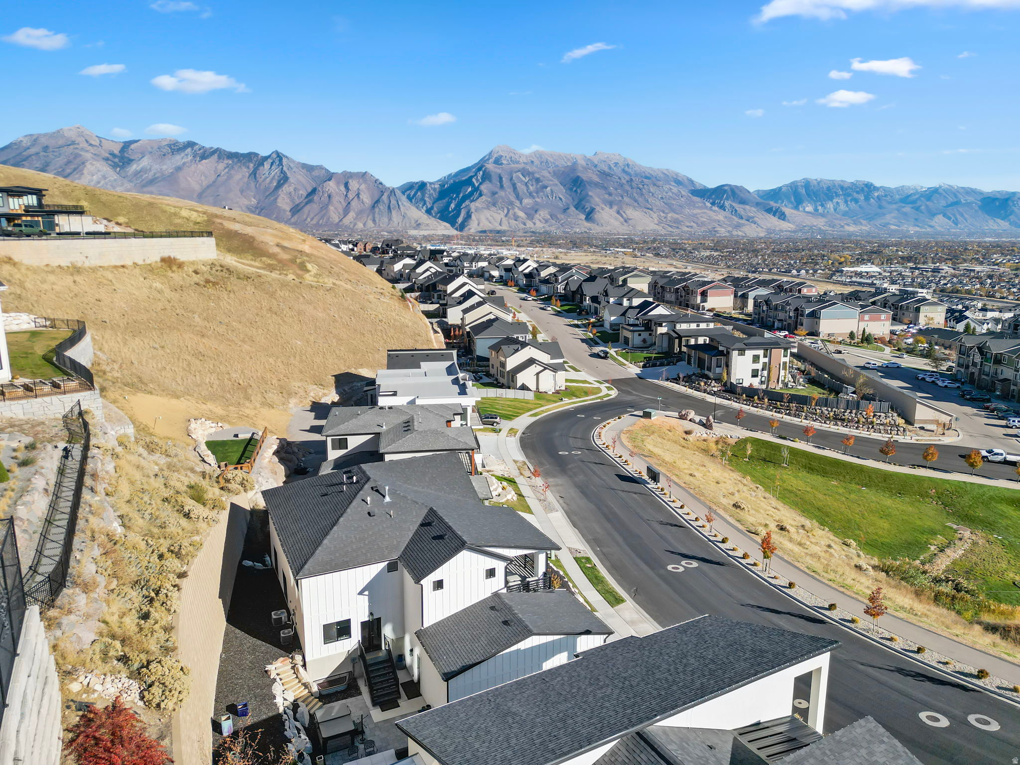 main property photo 67