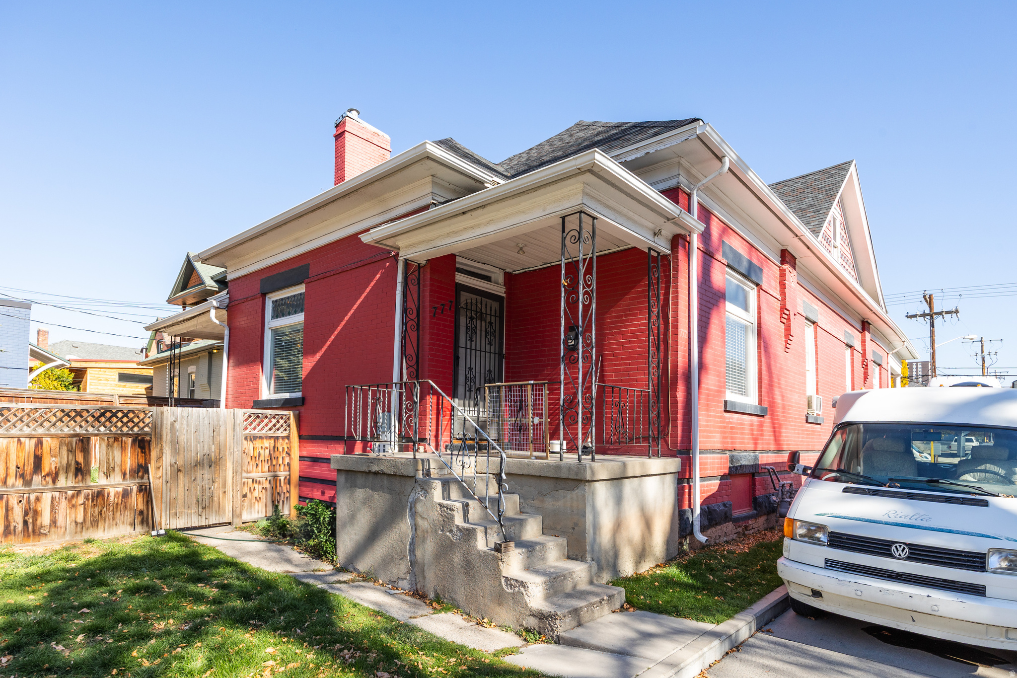 main property photo 18