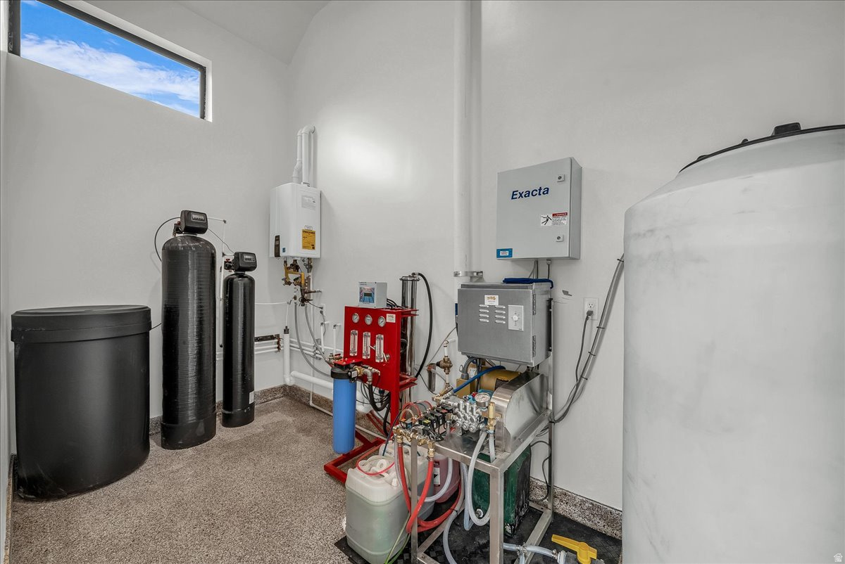 main property photo 66