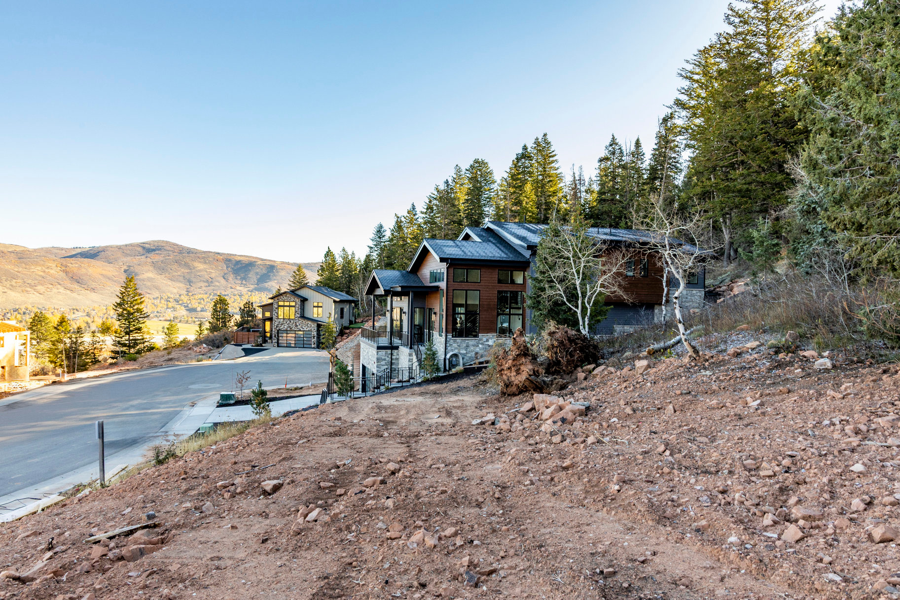 main property photo 11