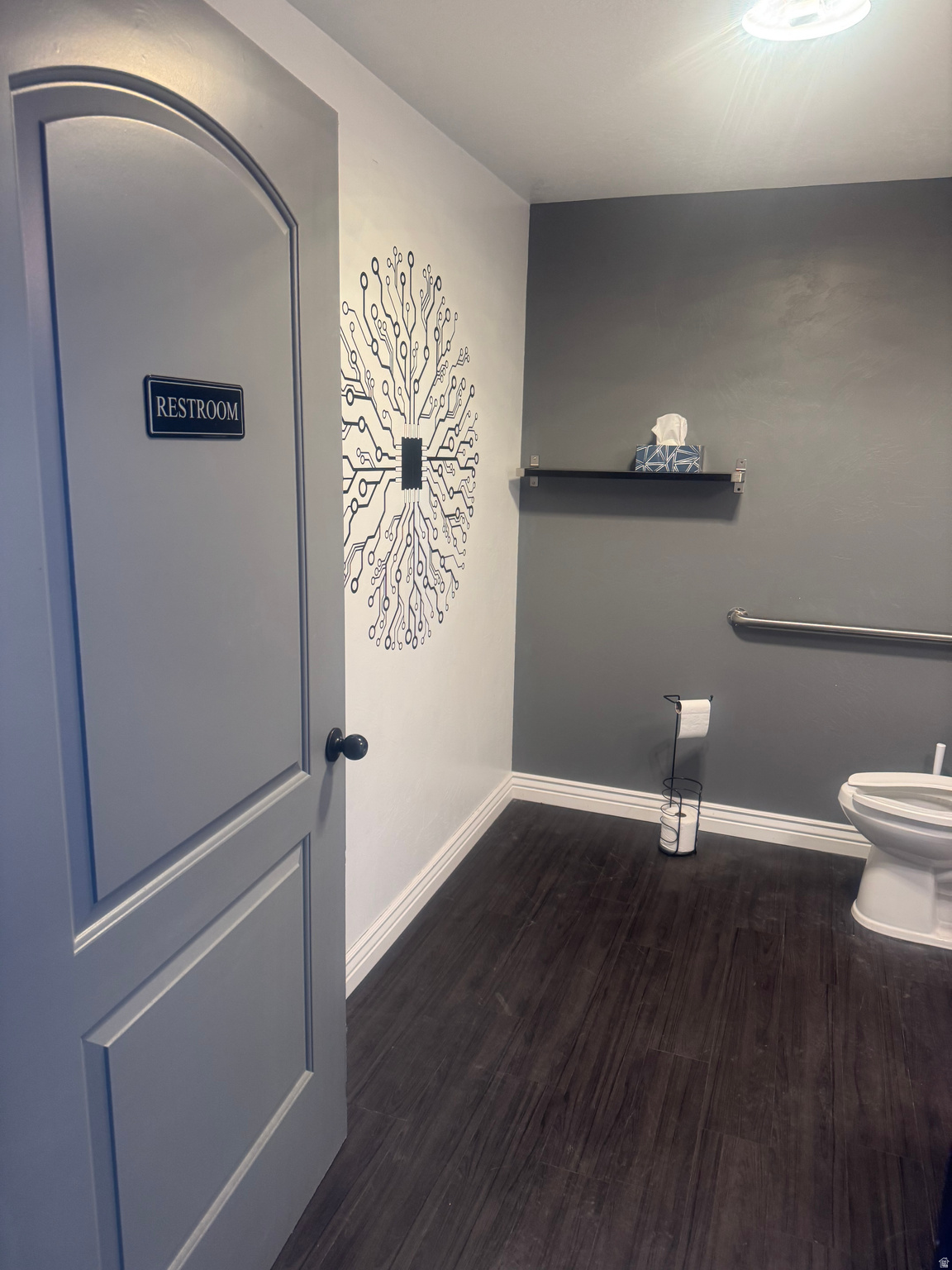main property photo 9