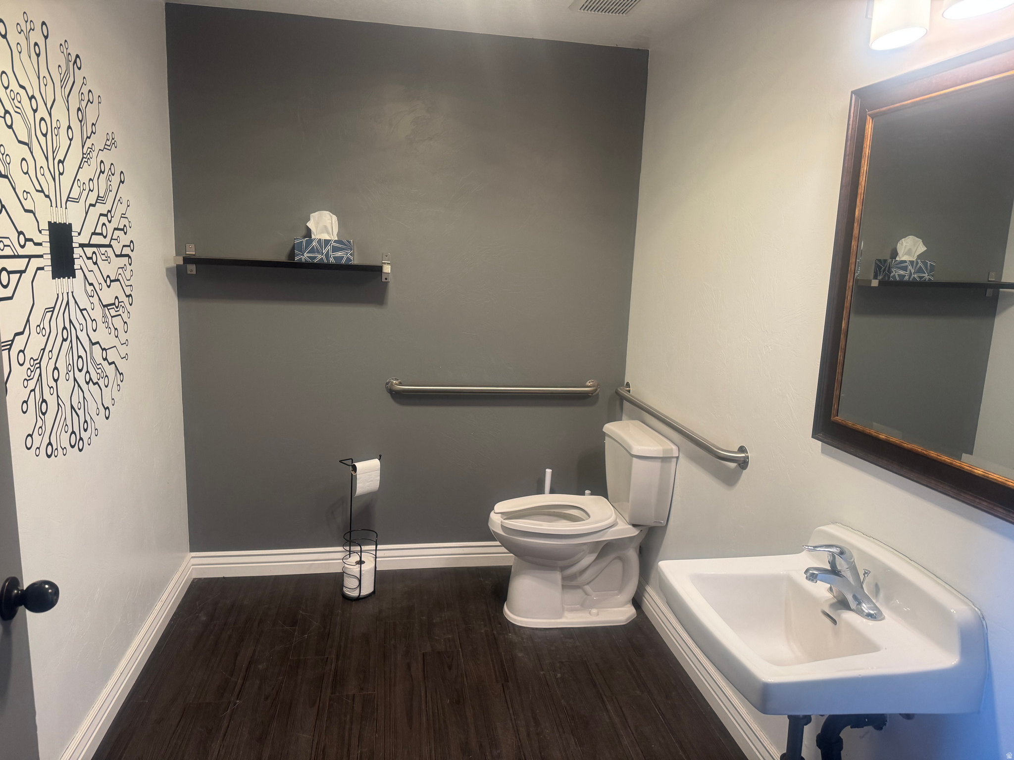main property photo 20