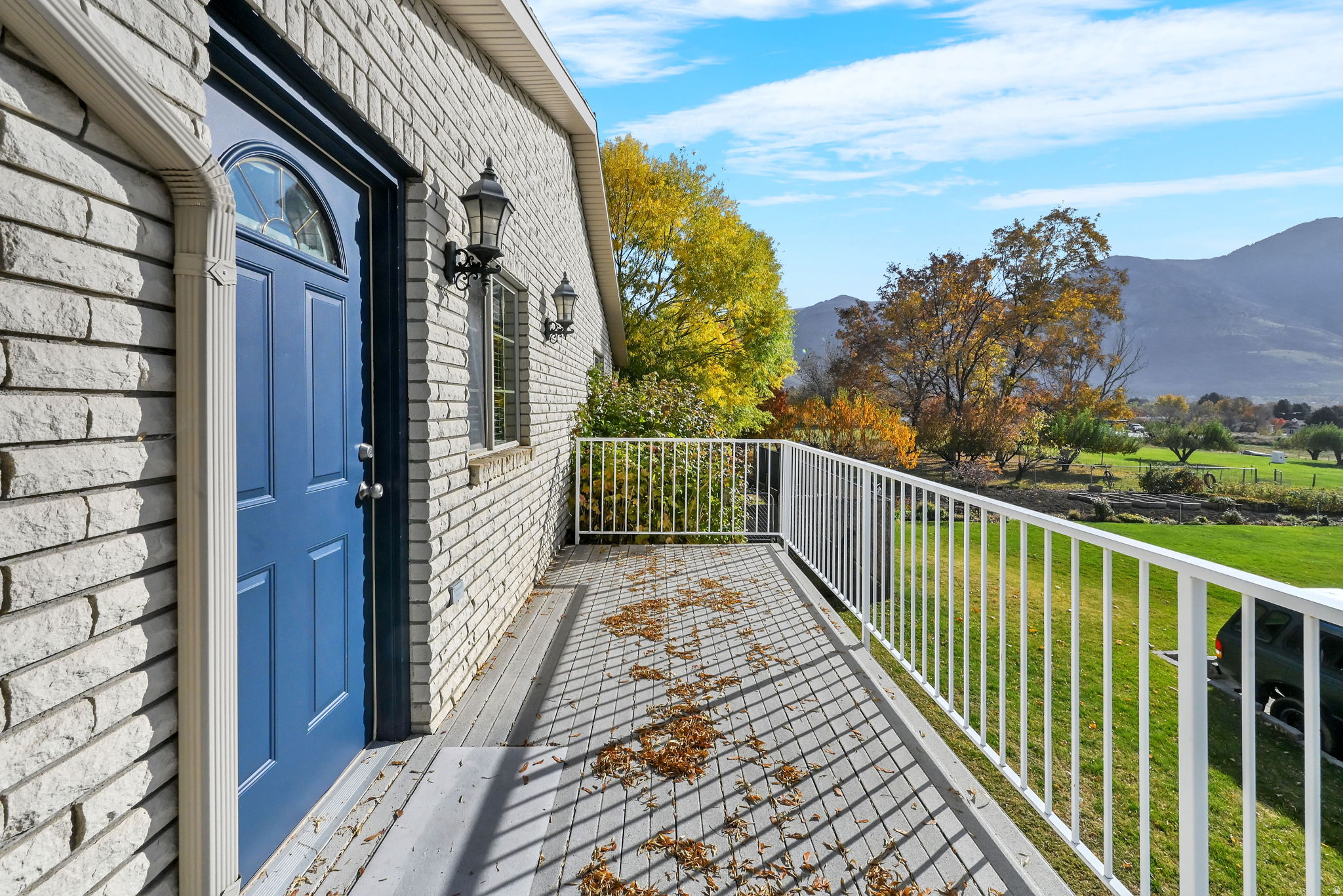 main property photo 37