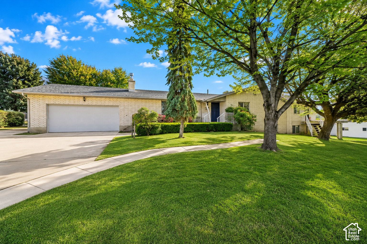 main property photo 64
