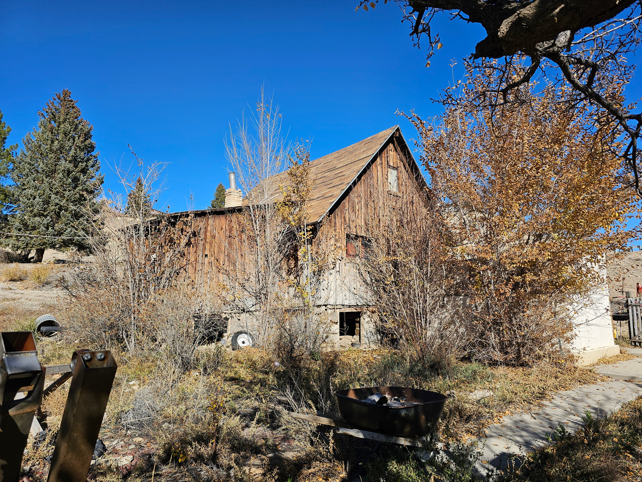 main property photo 26