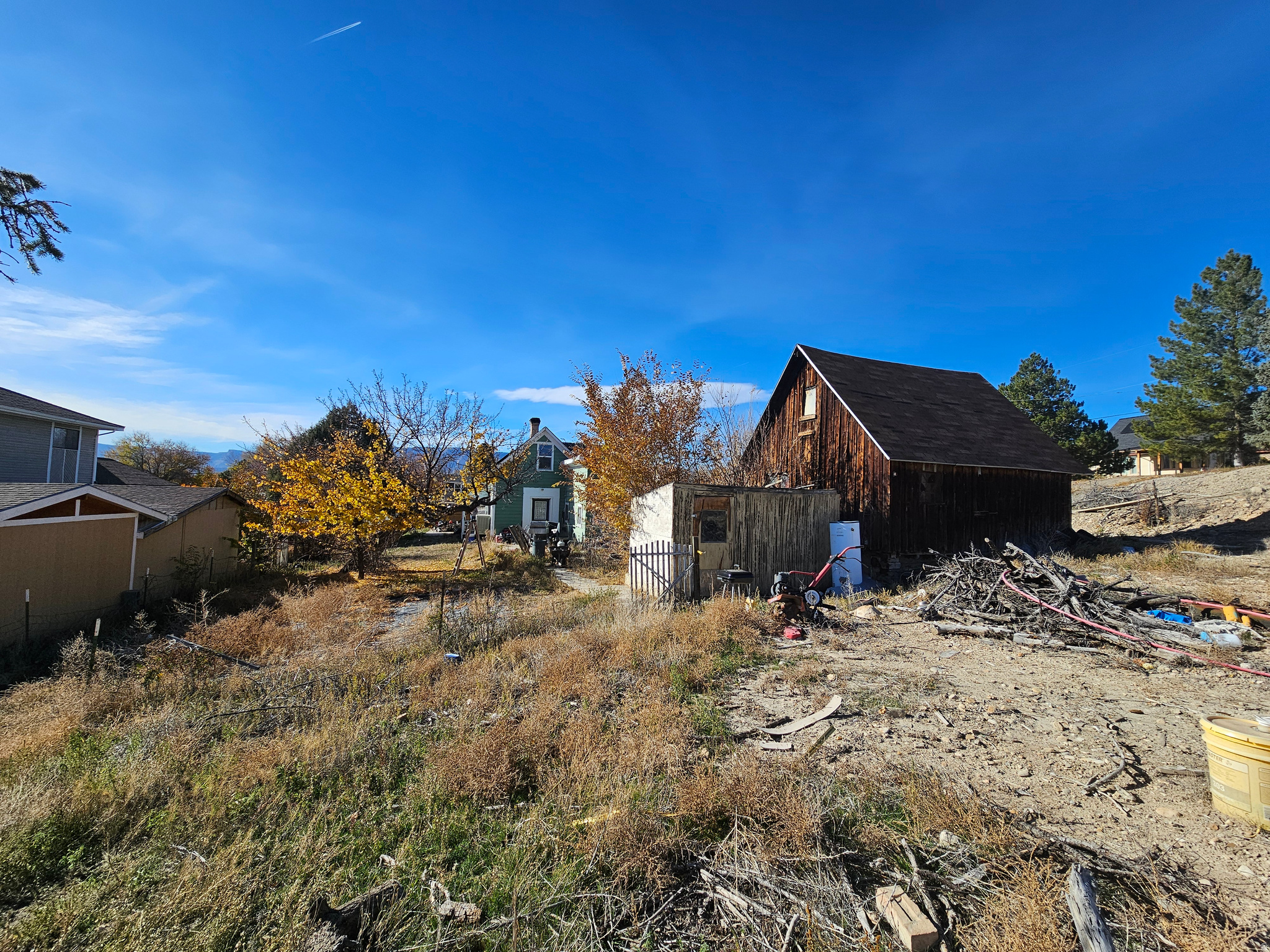 main property photo 29
