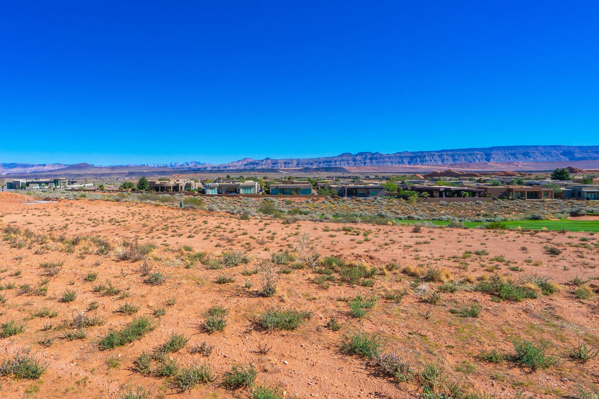 main property photo 28