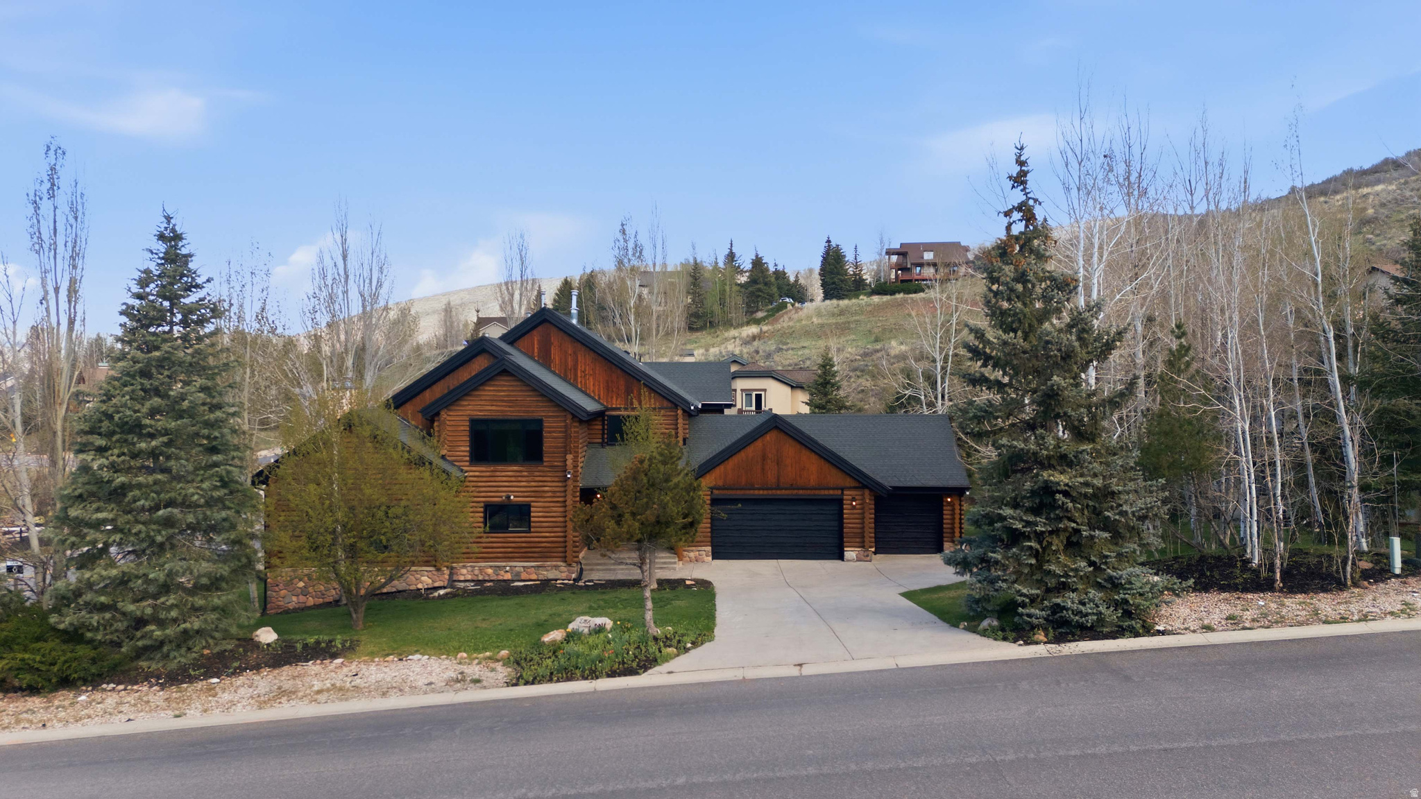 main property photo 49